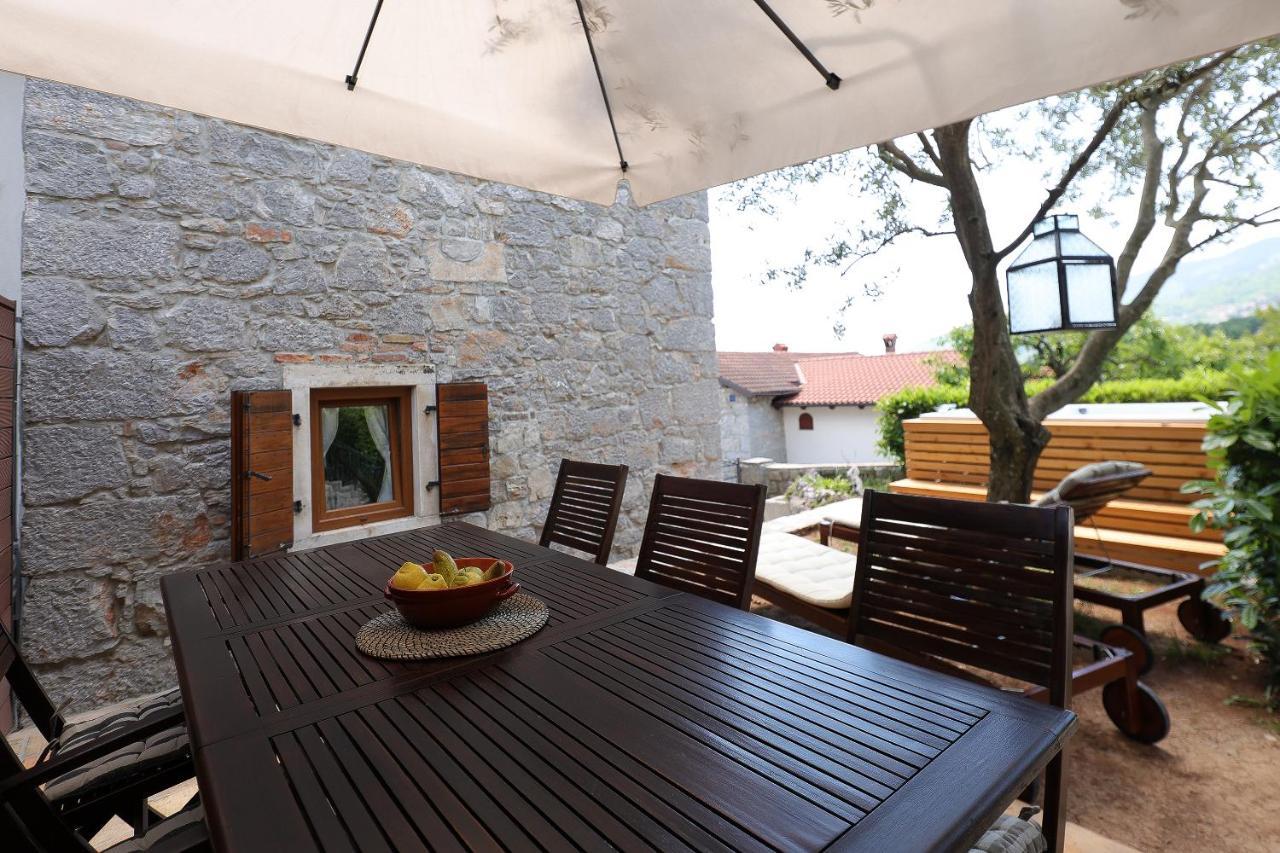 Villa Fani With Jacuzzi Ičići Dış mekan fotoğraf